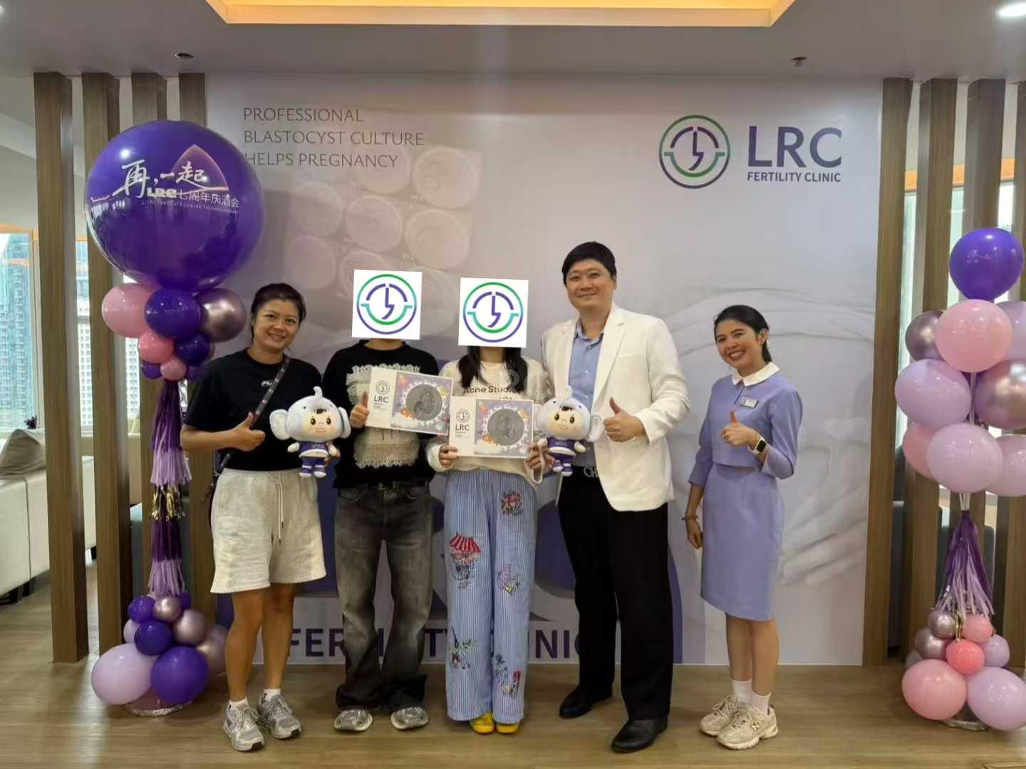 44岁高龄+卵泡不同步，LRC个性化促排方案帮她拿下2枚囊胚！