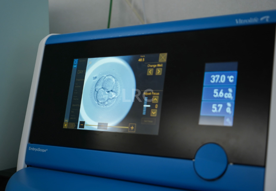 LRC生殖中心EmbryoScope+ | 顶级延时摄影培养系统 · 让胚胎发育全程可见